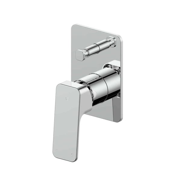 Swept Shower/Bath Diverter Mixer
